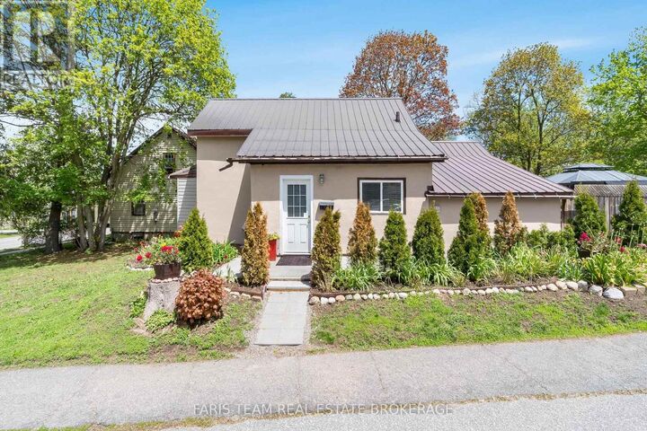 Property Photo:  289 Mississaga Street West  ON L3V 3B7 