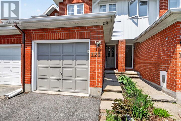 Property Photo:  122 Scout Street  ON K2C 4E2 