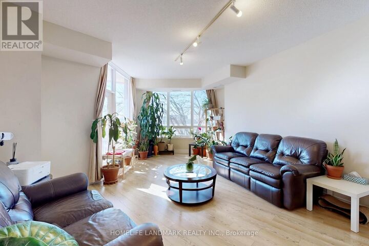 Property Photo:  23 Cox Boulevard 163  ON L3R 7Z9 