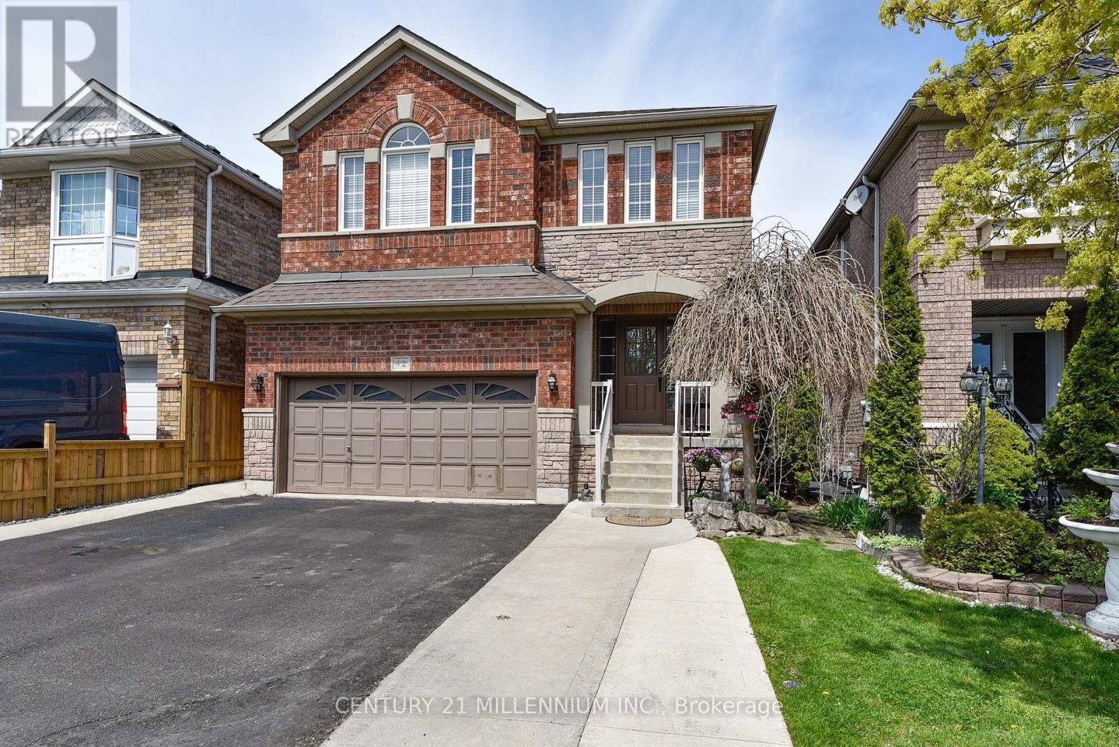 Property Photo:  42 Sweet Clover Crescent  ON L6R 2Z9 
