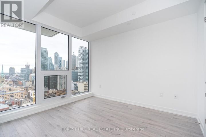 Property Photo: 77 Shuter Street 2303 ON M5B 0B8