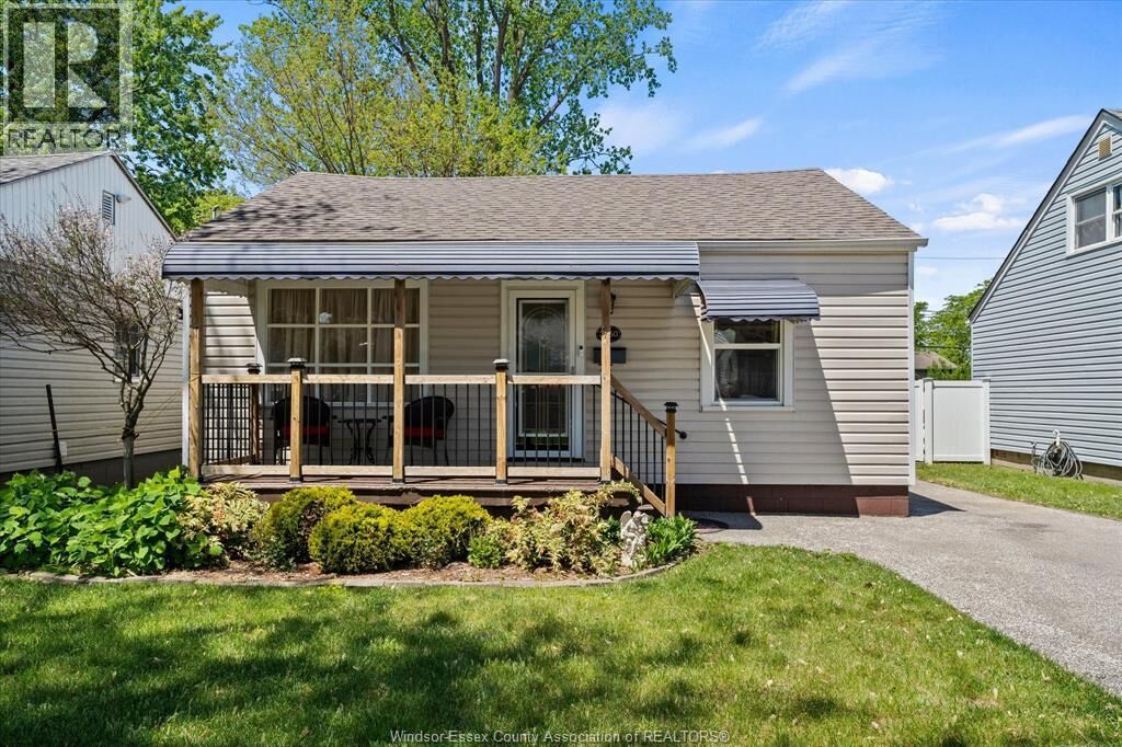Property Photo: 3560 Barrymore ON N9C 1V3
