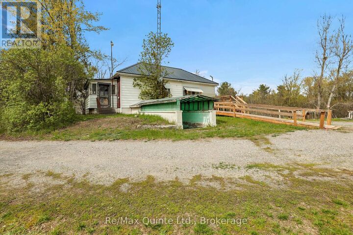 Property Photo:  13 Douglas Road  ON K0K 2K0 