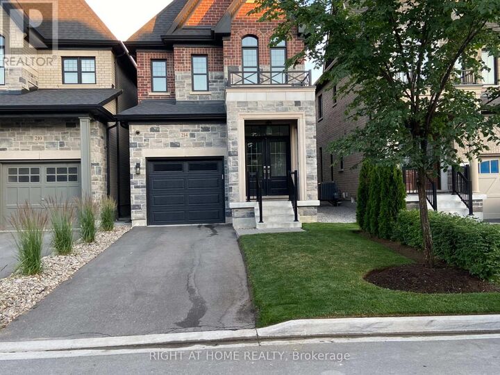 Property Photo:  214 Cranbrook Crescent  ON L4H 4K9 