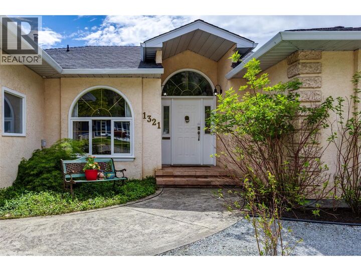 Property Photo:  1321 Mountain Avenue  BC V1Y 7H3 