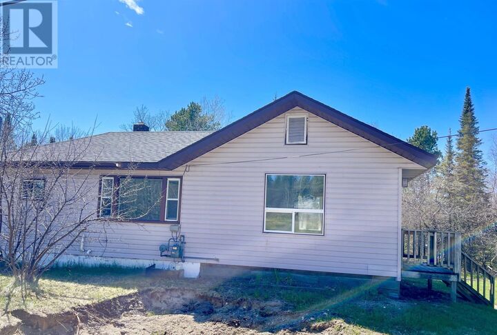 70 Armstrong St — photo 1