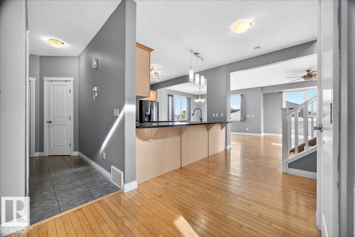 Property Photo: 40 Willowdale Place AB T7Z 0A4