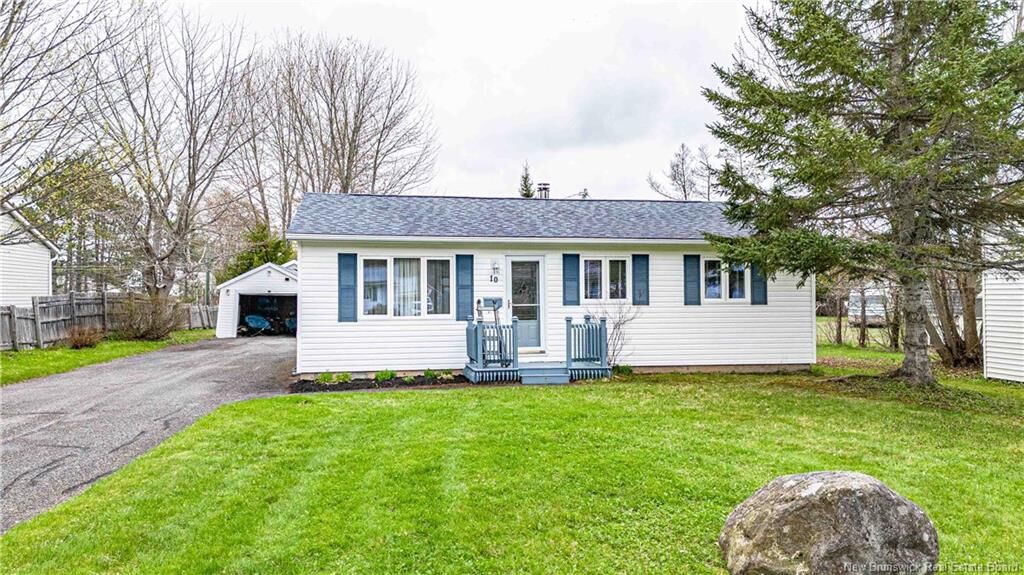 Property Photo: 10 Daulphin Drive NB E3A 4P5