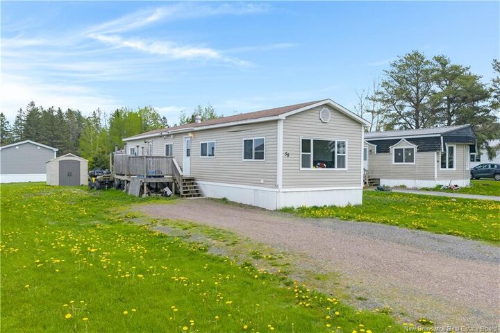 58 Orchard Crescent — photo 1