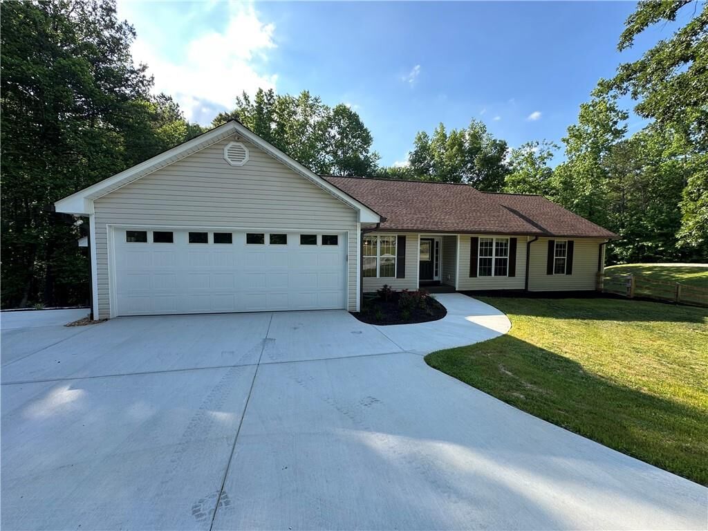 Property Photo:  200 Heard Road  GA 30114 