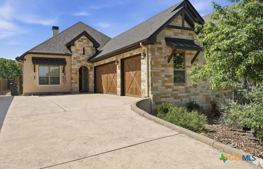 Property Photo: 1329 River Place Drive TX 78130