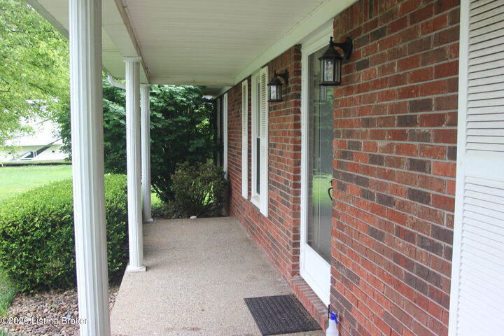 Property Photo:  148 Primrose Dr  KY 40047 