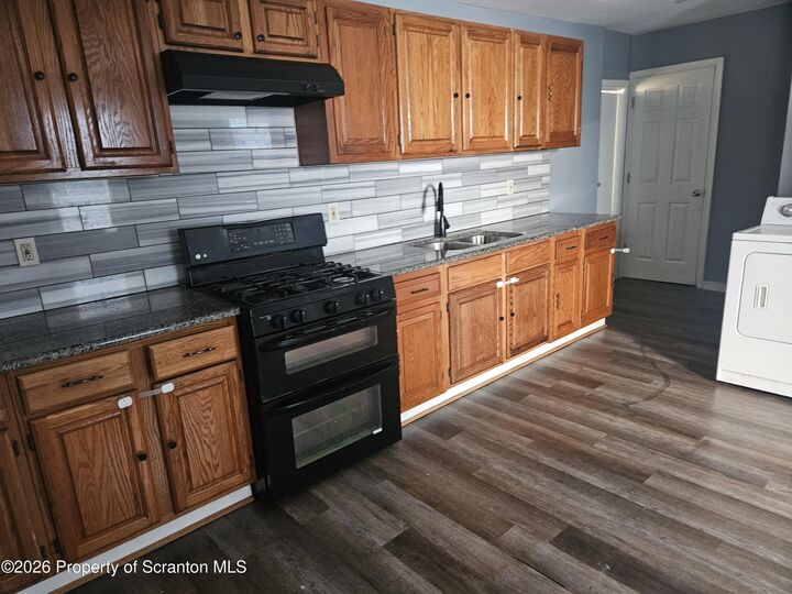 Property Photo:  1505 Luzerne Street  PA 18504 