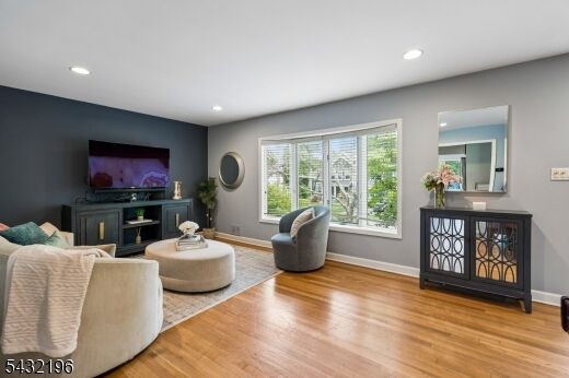Property Photo:  10 Keyes St  NJ 07932 