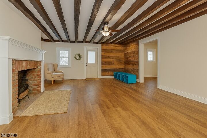 Property Photo:  590 Woodland Ave  NJ 07092 
