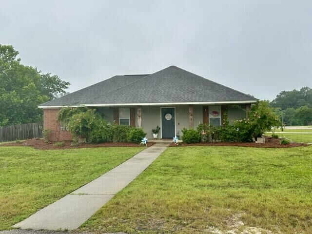Property Photo:  3 Mercer Dr.  MS 39465 