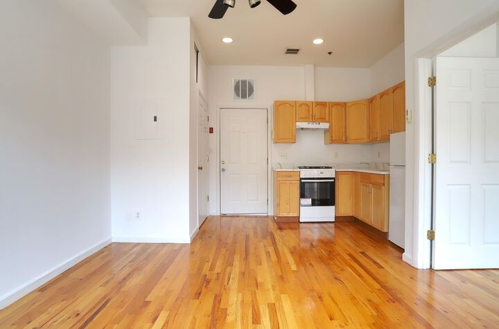 Property Photo:  519 Monroe St 3C  NJ 07030 