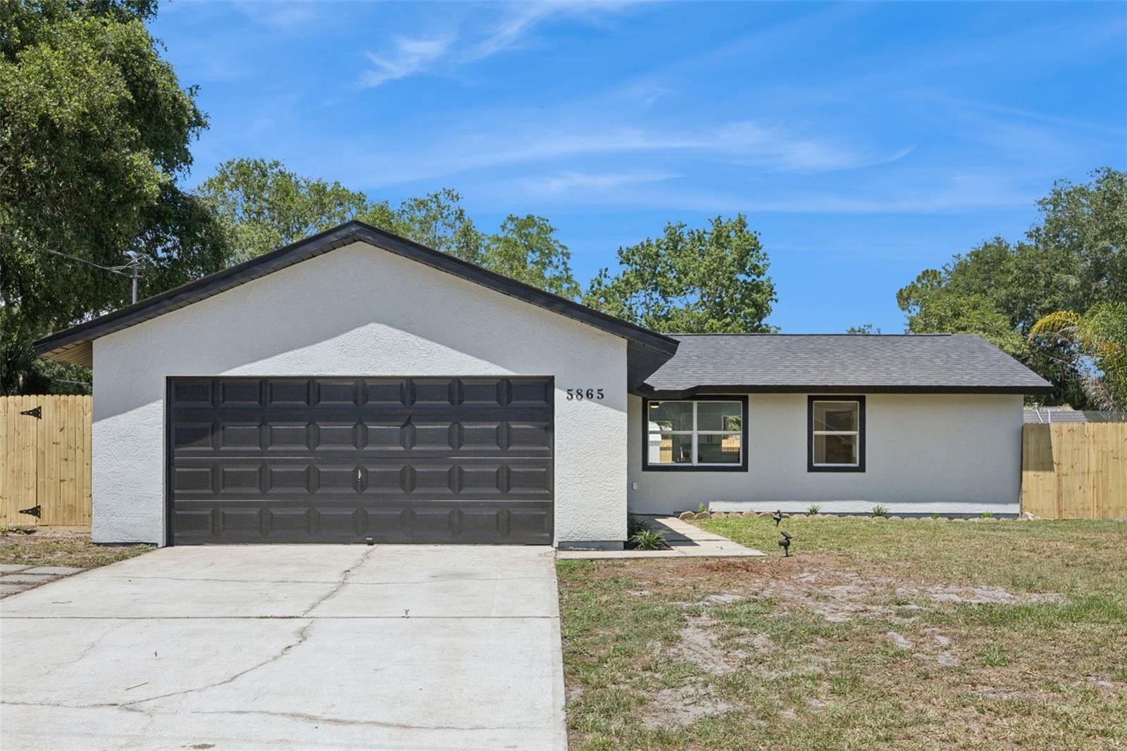 Property Photo:  5865 Granite Lane  FL 32927 