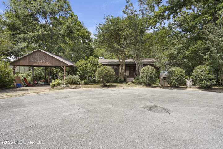 Property Photo:  2831 Belmont Drive  MS 39564 