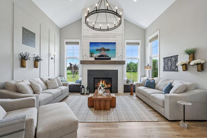 Property Photo:  560 Cedar Ln  WI 53066 