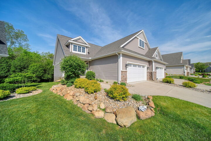 Property Photo: 4032 Stoneridge Drive MI 49203