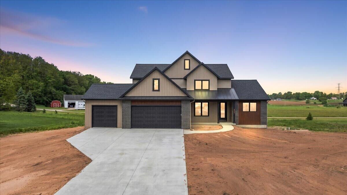 Property Photo: 4564 Winding Creek Lane MI 49464