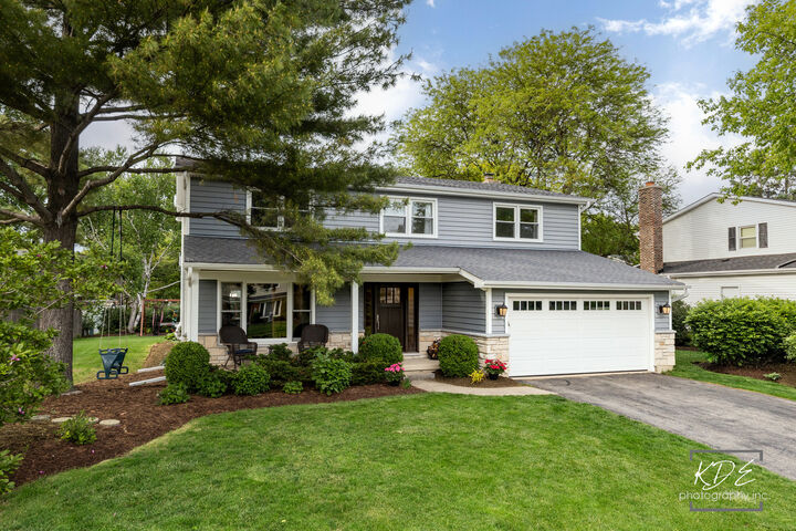 Property Photo: 605 Hyde Park Lane IL 60565