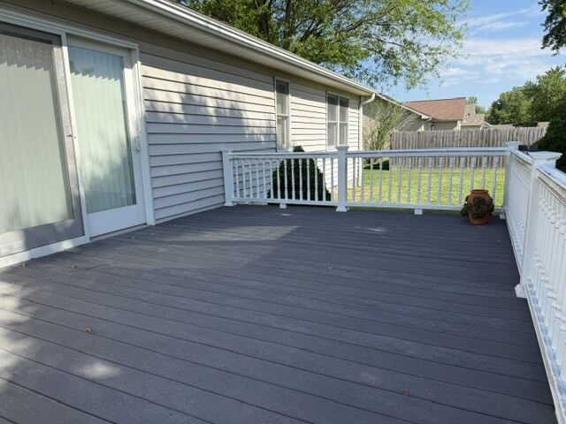 Property Photo: 1303 N Magnolia Drive IL 62959
