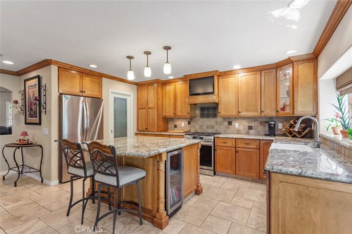 Property Photo:  27643 Saffron Lane  CA 91350 