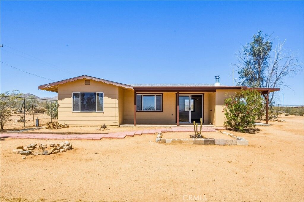 Property Photo:  56674 Cone Boulevard  CA 92285 