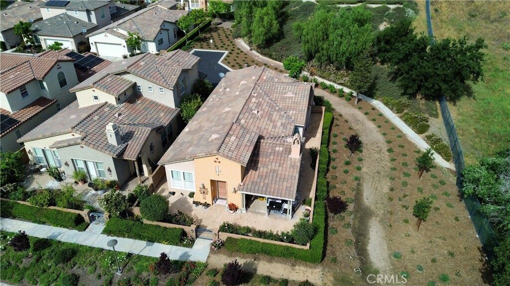 Property Photo:  23723 Maple Leaf Court  CA 91354 