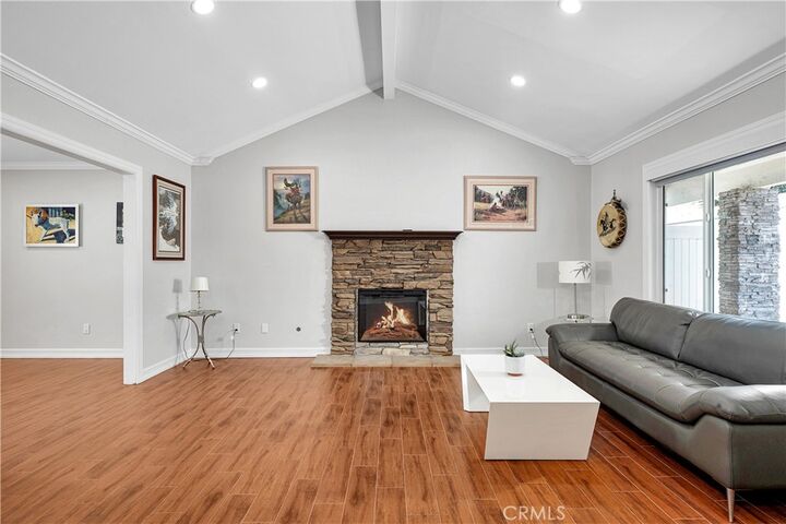 Property Photo:  25222 Calle Sombre  CA 92677 