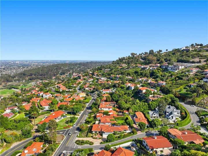 Property Photo:  760 Via Del Monte  CA 90274 