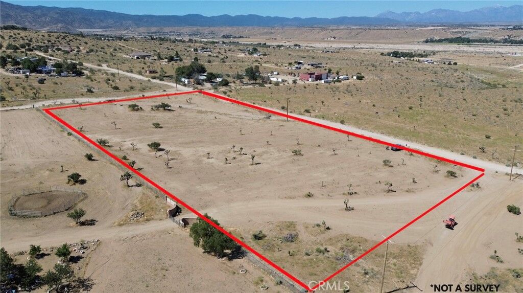 Property Photo:  35 Juniper  CA 92308 