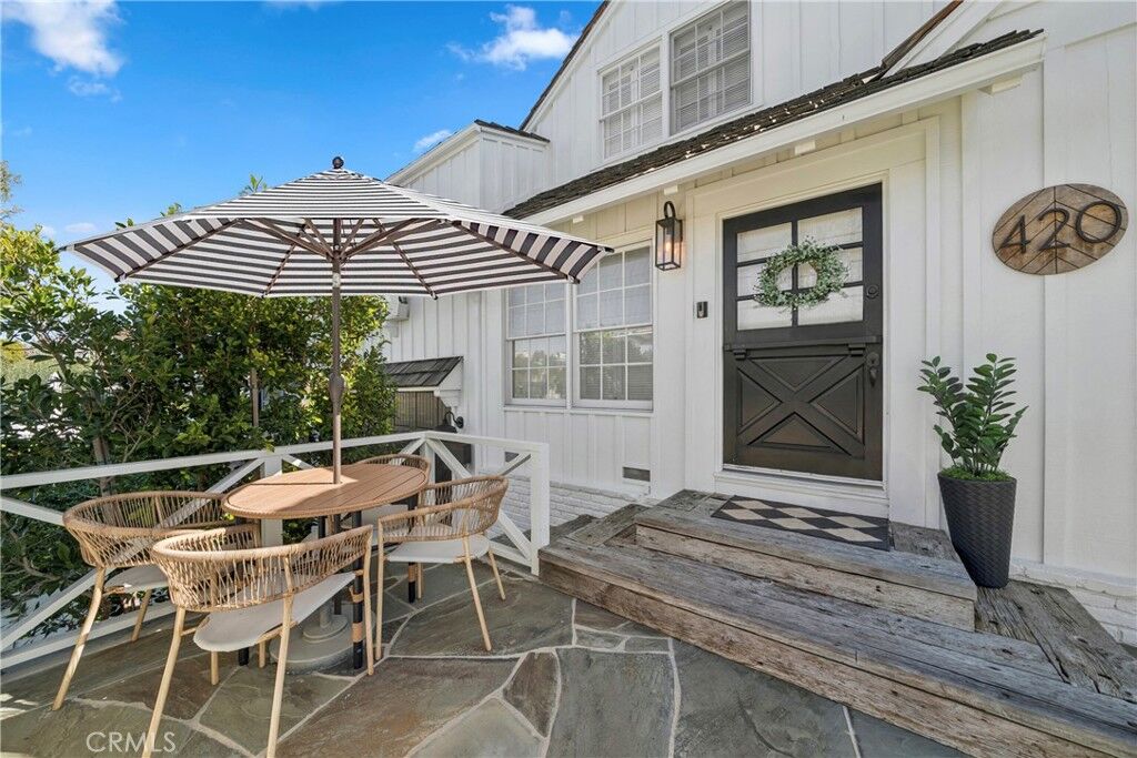 Property Photo: 420 Acacia CA 92625