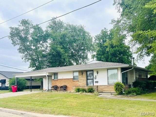 Property Photo: 611 Maple Street MO 63801