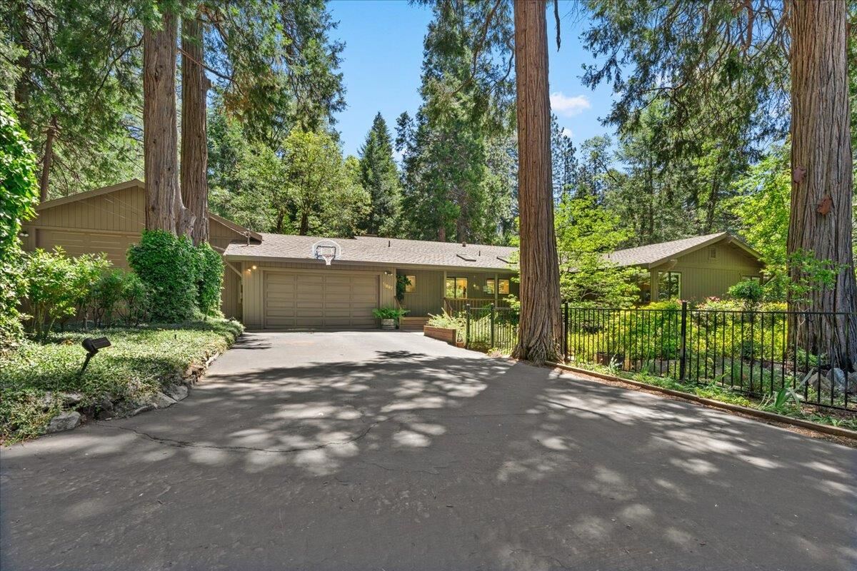 Property Photo:  11897 Banner Court  CA 95959 