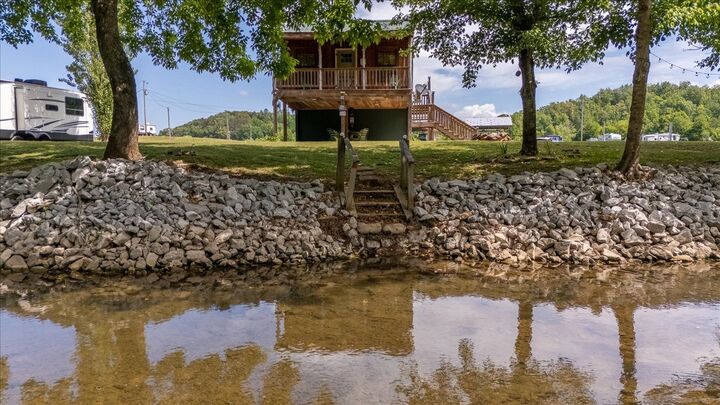 Property Photo:  194 Creekside Ln  TN 38486 