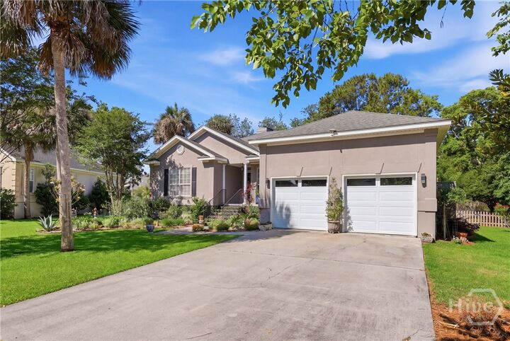 Property Photo: 12 Briarberry Cove GA 31406
