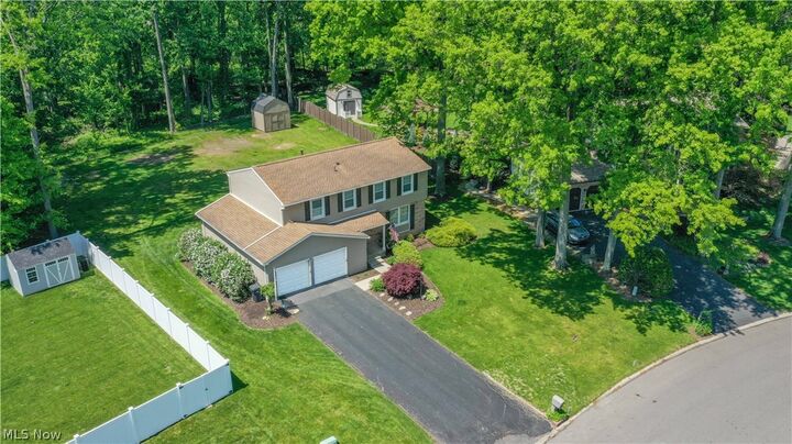 Property Photo:  9252 Briarbrook Drive NE  OH 44484 