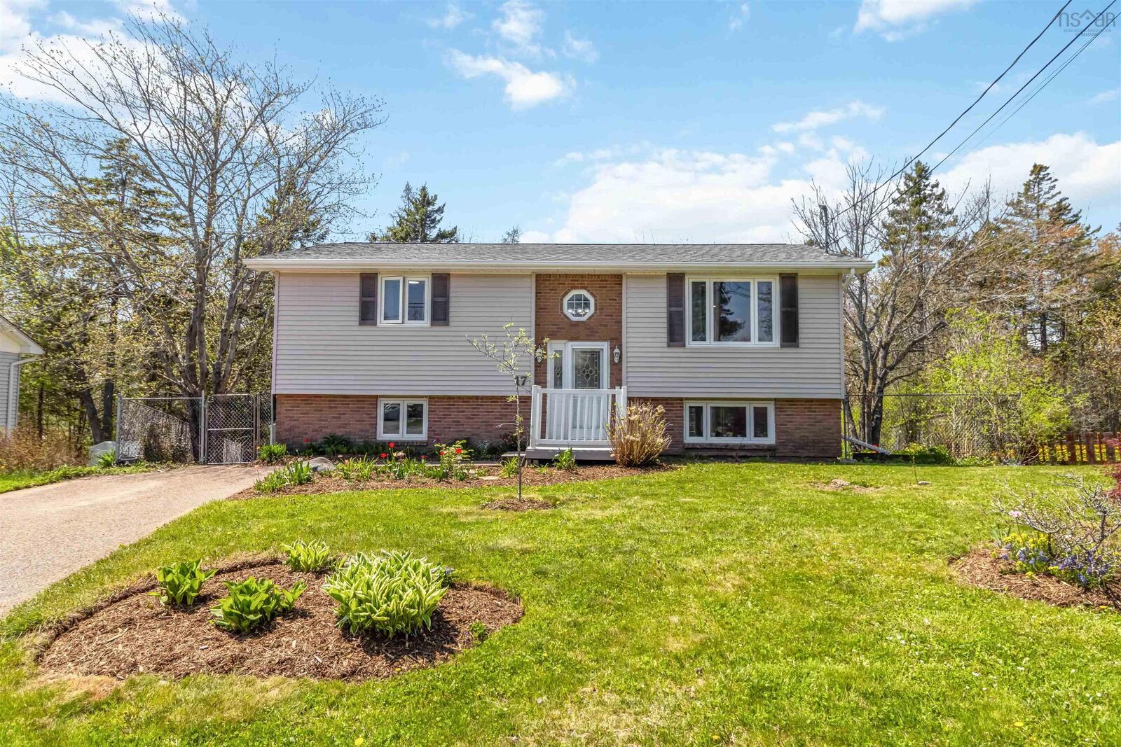 Property Photo: 17 Silistria Drive NS B2W 5Y1