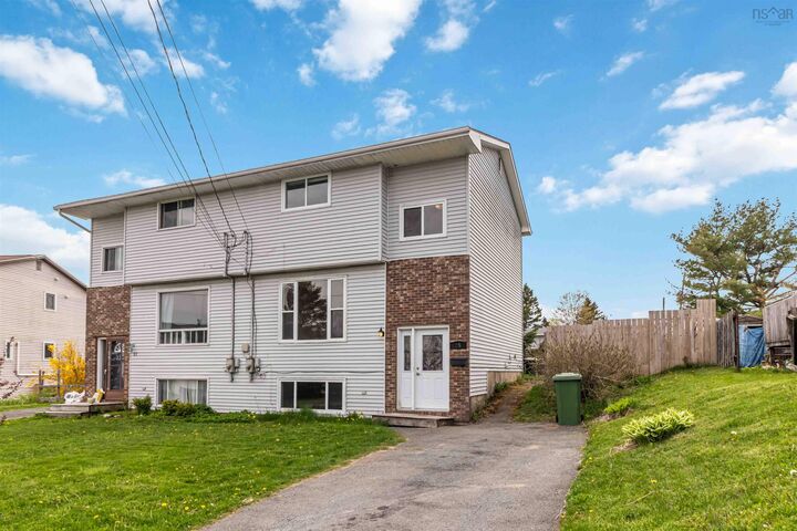 Property Photo: 25 Linden Court NS B2W 4X2