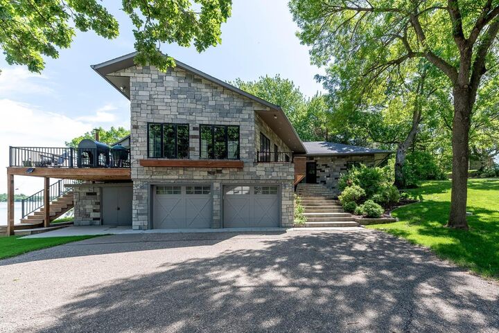 Property Photo:  6213 Shamrock Drive  MN 56063 