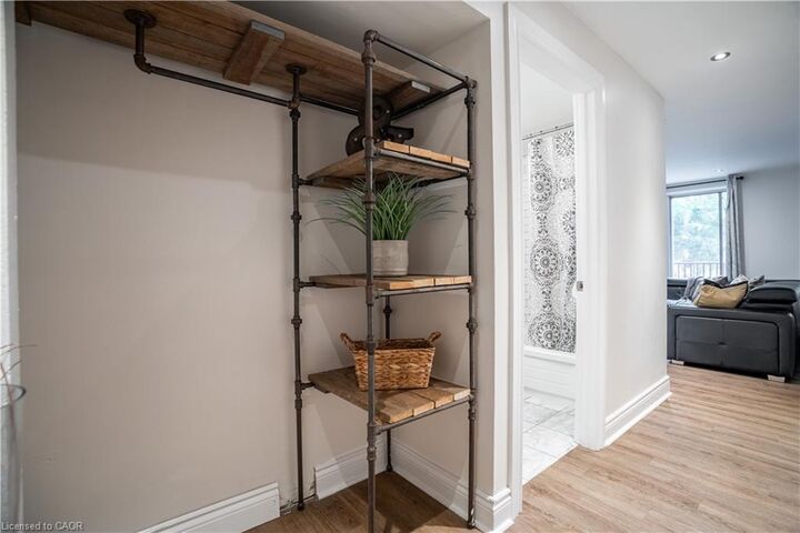Property Photo:  141 Catharine Street 204  ON L8N 2J7 
