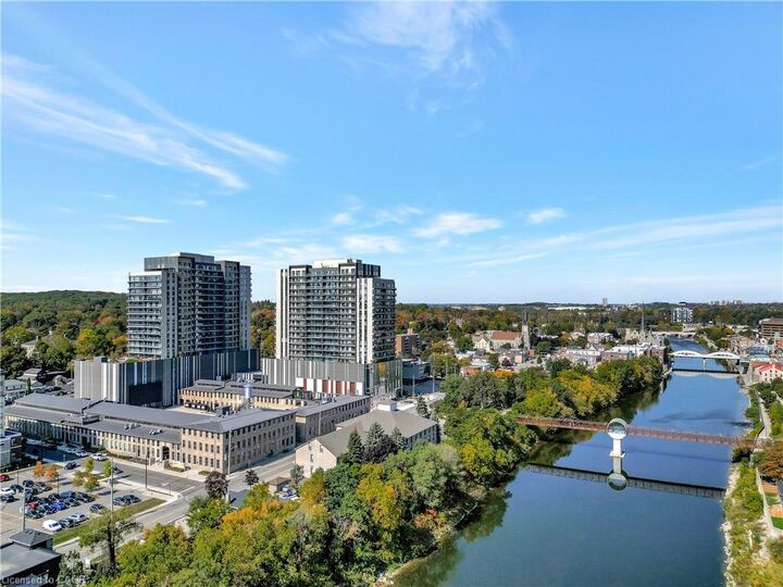 Property Photo:  15 Glebe Street 802  ON N1S 0C3 