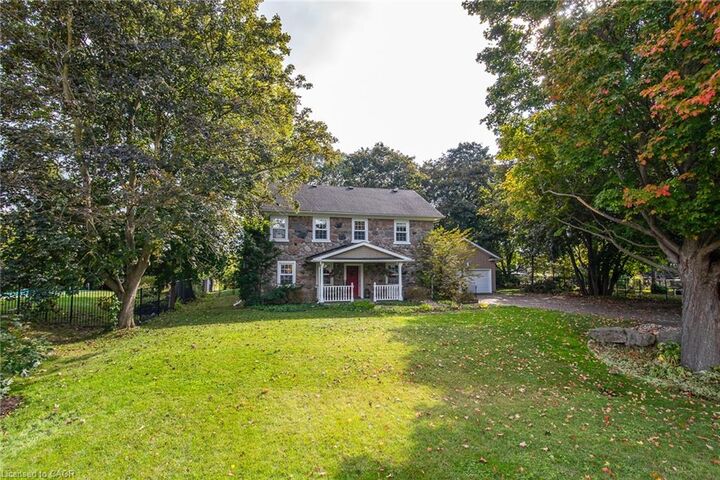 Property Photo:  274 Woodridge Drive  ON N0B 2H0 