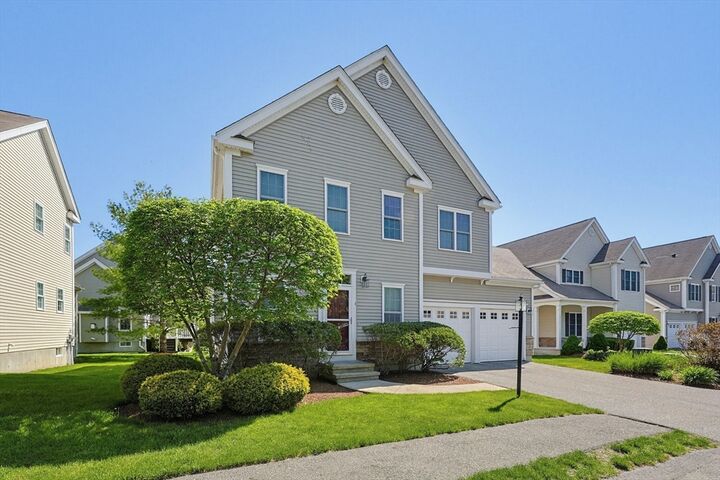 Property Photo:  4 Daisy Lane 4  MA 02767 