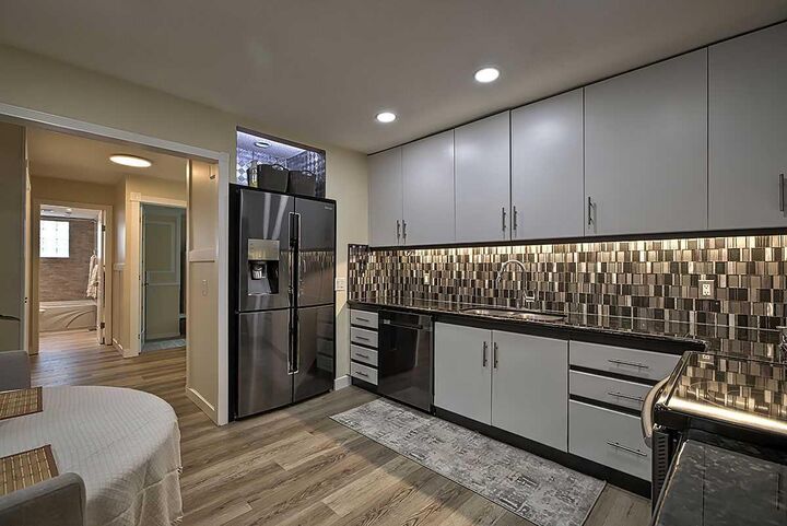Property Photo: 48 Deermont Way SE AB T2J 5P3