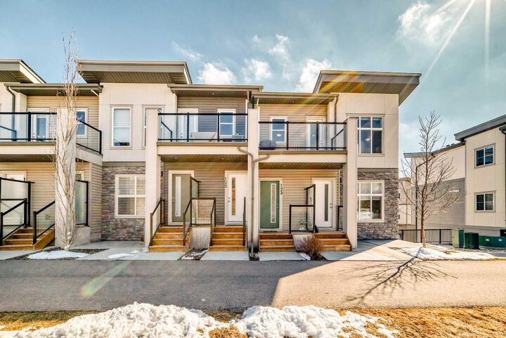 Property Photo:  123 Spring Creek Common SW  AB T3H 6E2 