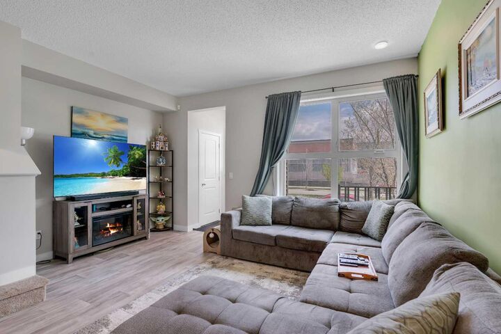 Property Photo: 76 Carrington Boulevard NW AB T3P 1K6